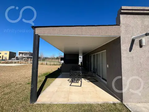 Casa en Venta al Noreste