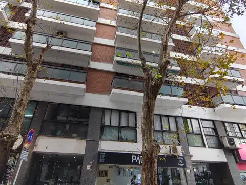 AGUILAR 2300, Piso 9