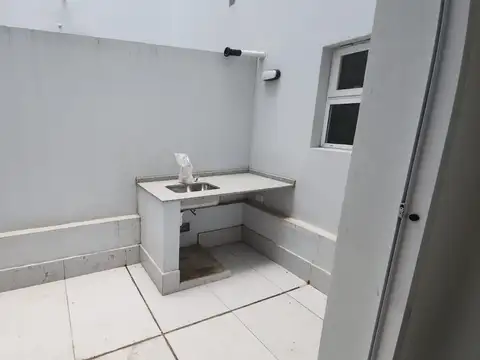 Av Gaona  al 1200