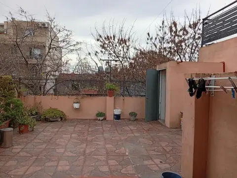 Depto Tipo Casa en Venta de 3 ambientes