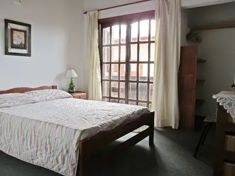 Impecable depto 4 ambientes CON COCHERA