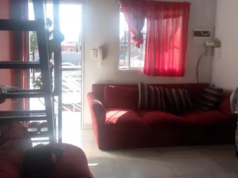 Depto 1er Piso, 3 Dorm, 2 Baños, Cochera - W Morris