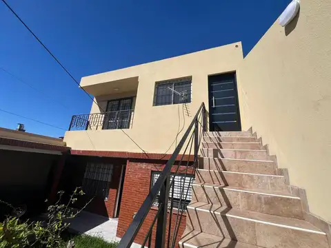 Alquilo PH de 2 ambientes en Villa Dominico