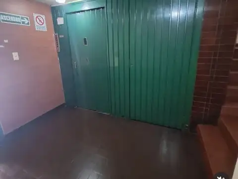 VENDO DEPARTAMENTO 2 AMB MORON ESTACION