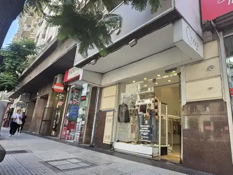 Local en Barrio Norte en Santa Fe y Callao
