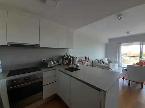 Departamento en Venta en La Lucila, USD 330.000