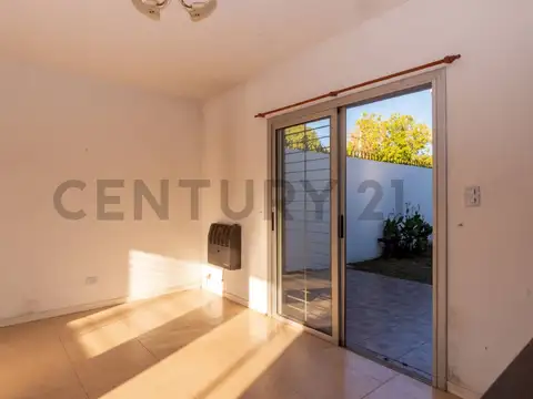 Duplex en venta en San Carlos La Plata de 2 dormitorios