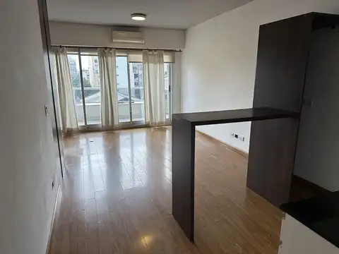 Alquiler 1 amb con baño y toilette con amenities
