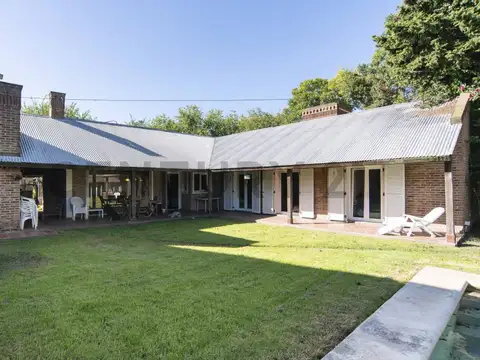 Casa en Venta en Gonnet APTO BANCO