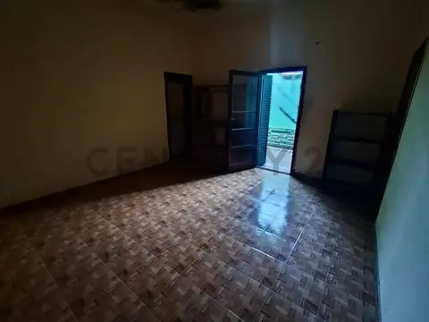 Venta de casa en Parque Avellaneda, CABA.