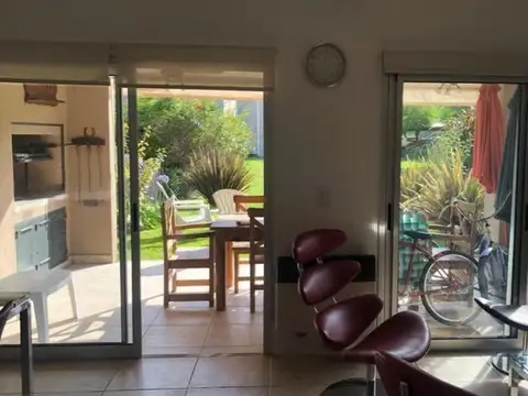 Depto Tipo Casa en Venta de 2 dormitorios