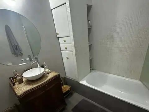 Depto Tipo Casa en Venta en Flores, USD 178.900