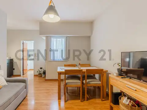 Departamento tipo PH reciclado, 2 dormitorios  – Excelente ubicación - Posible Apto Banco