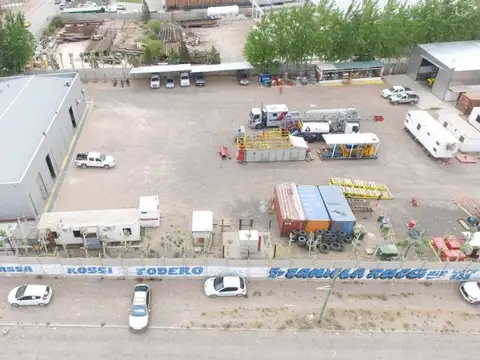 Trabajadores De La Industria Y Padre Juan San Seba 0