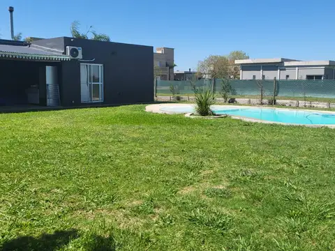 HERMOSA CASA COUNTRY SAN SEBASTIAN, ESCOBAR