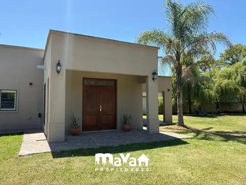 CASA EN VENTA ZÁRATE