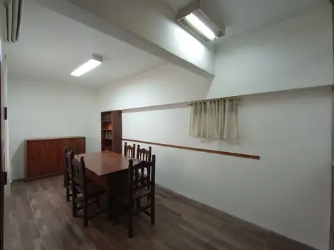 Oficina en Venta 56 años