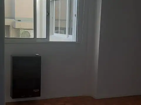 Bolivia 4700, Piso 2