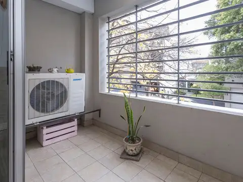 Arias 2200