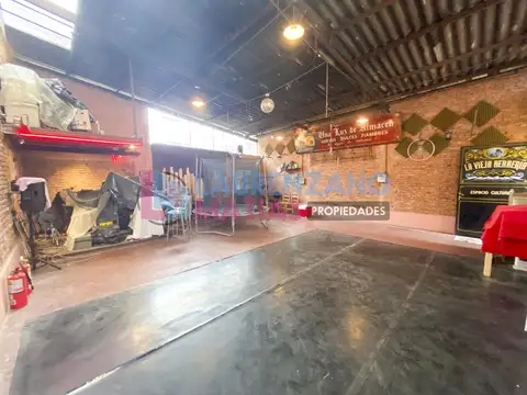 Local en Venta en Villa Pueyrredon, USD 160.000