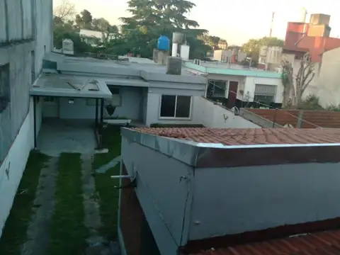 EXCELENTE MEGAPROPIEDAD  2 IMPECABLES PROPIEDADES 3 AMB c/u