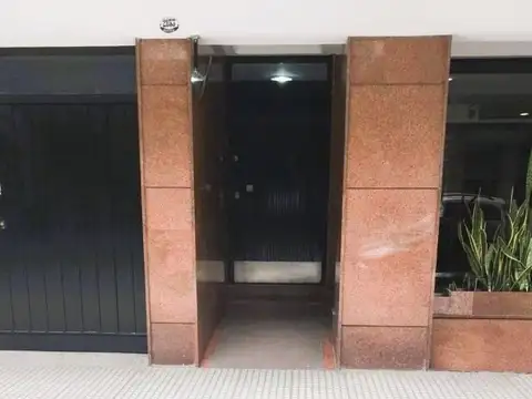 Departamento 4 ambientes con 3 baños