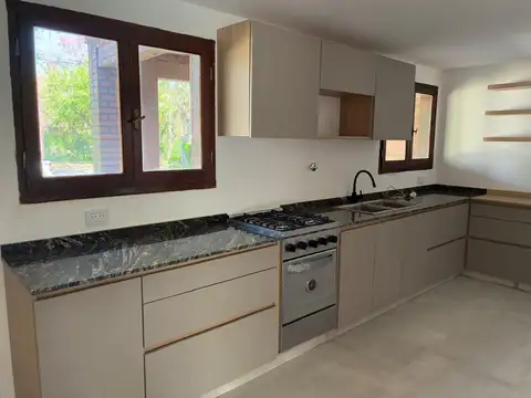 Casa en Alquiler de 4 dormitorios