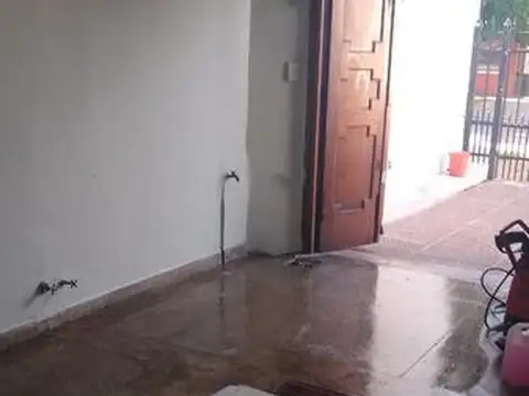 Casa en Venta en Temperley, USD 200.000