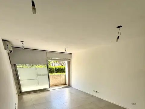 Departamento en Alquiler con 1 cochera