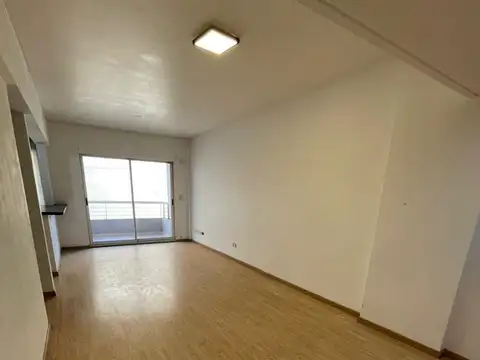 Avenida Juan Bautista Alberdi 200