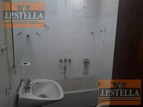 2 Casa 3 Amb con cochera - ALQUILADA - IDEAL INVERSION - S.Justo (Ctro)