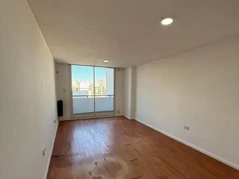 Entre Rios 1500, Piso 8