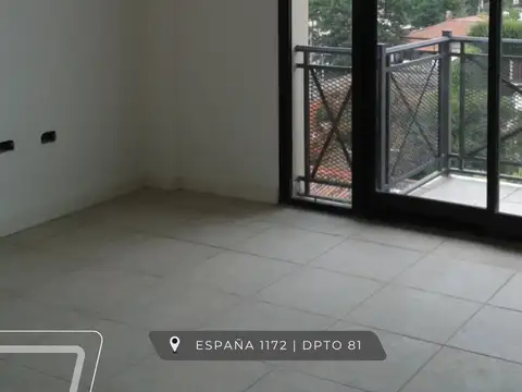 España 1100, Piso 8