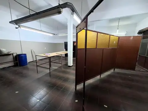 RESERVADO EN OCHAVA 54 M2 APROX.   TRIFASICA  