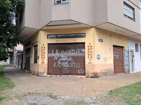 RESERVADO EN OCHAVA 54 M2 APROX.   TRIFASICA  