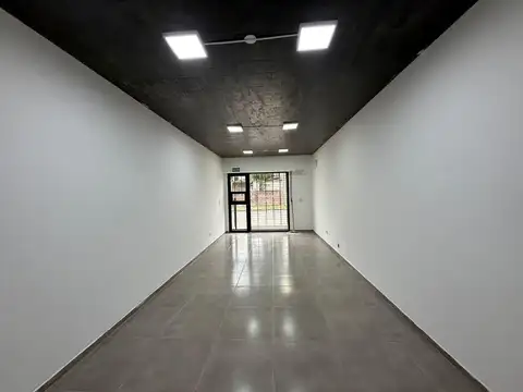 Local en Alquiler en Los Polvorines, $ 700.000