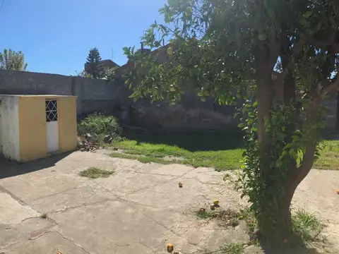 Casa - Alquiler - Argentina, La Matanza - E DEL CAMPO  5794