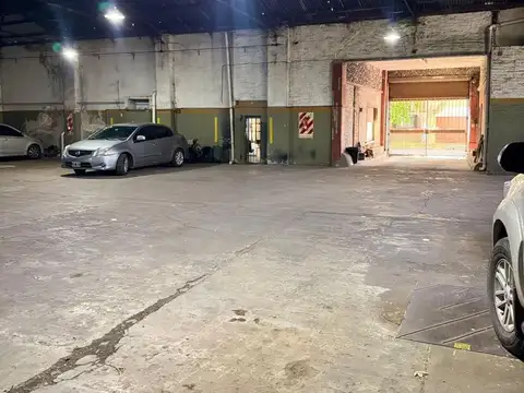 Depósito en Lomas De Zamora