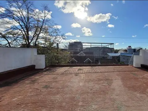 Depto Tipo Casa en Venta 40 años