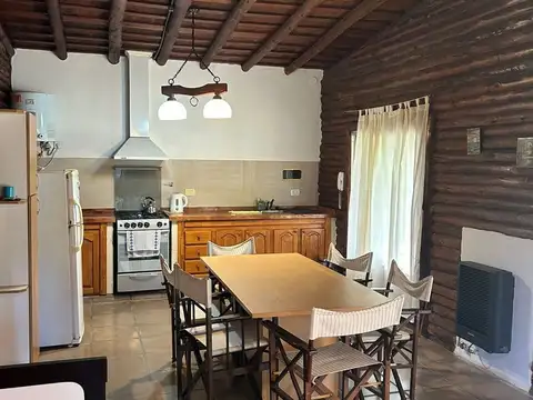 Camino aero club, Mojon 226 Villa Jardin 200