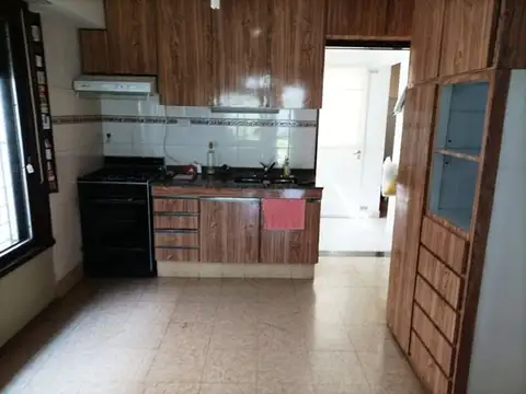 Depto Tipo Casa en Venta en Caseros, USD 110.000