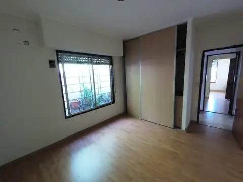 PH tipo Chalet con jardín, patio y pileta en Caseros Nte.