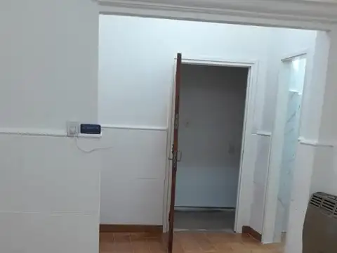 Depto Tipo Casa 2 ambientes con 1 baño