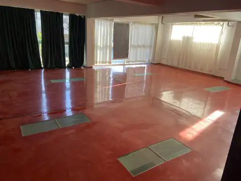 Local en Alquiler A Estrenar