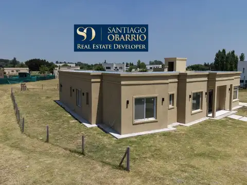 Venta casa a estrenar en Medal Country Club Pilar -  Gran Lote interno 