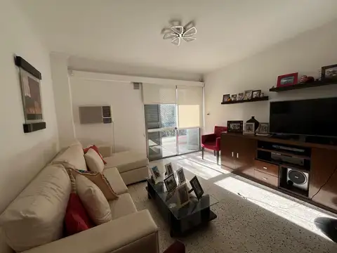 DEPARTAMENTO POR ESCALERA DE 2 DORMITORIOS VENTA BARRIO MARTIN ROSARIO