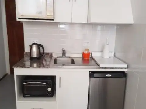 Alquiler temporario 1 ambiente con vista al mar en Miramar. Edificio Playa I