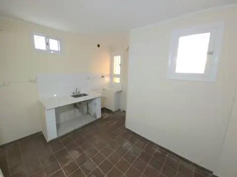 Depto Tipo Casa 3 ambientes con 1 baño