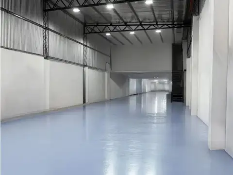 Alquiler Galpón Deposito a estrenar c/ oficinas