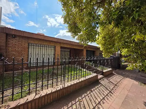 VENTA CASA RESIDENCIAL VÉLEZ SARSFIELD